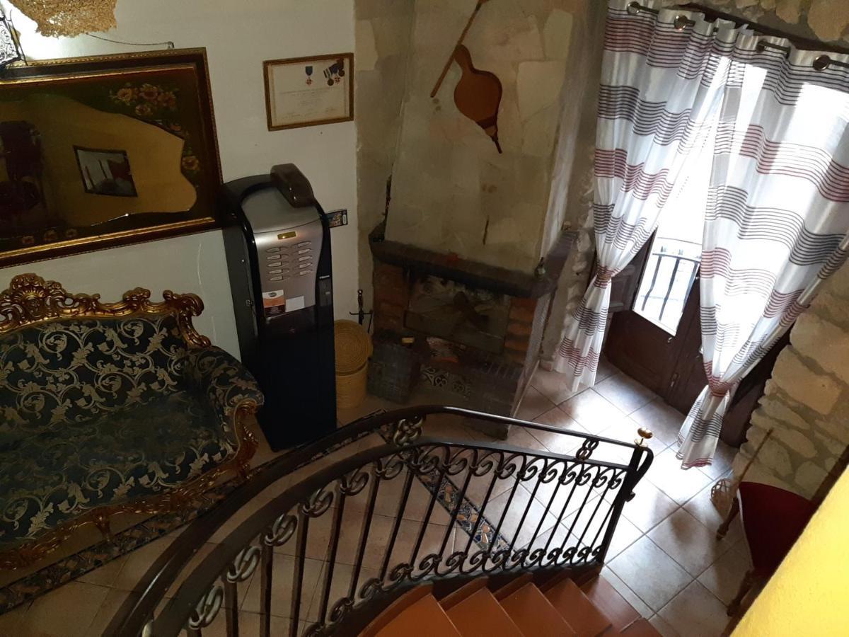 Casa Rosy Otel Caltanissetta Dış mekan fotoğraf